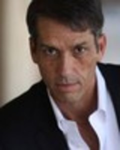 Майк  Маден