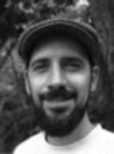 Питер  Карнавас