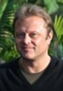 Уоррен  Фейхи