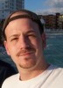 Майкл  МакБрайд