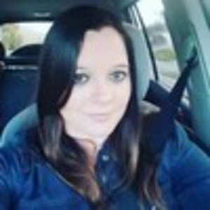 Джеймин  Ив