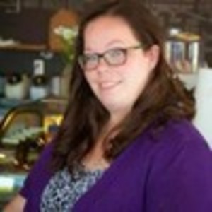 Эни  Майклс