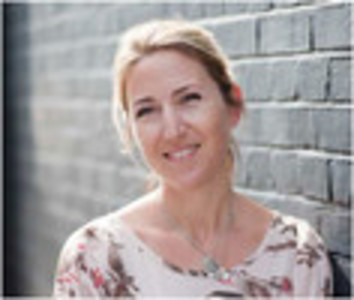 Лайза  Джуэлл