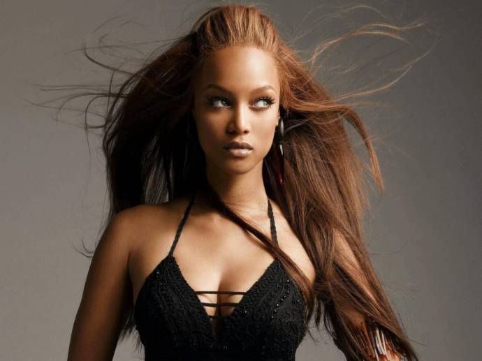 Tyra  Banks