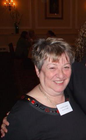 Сара  Кравен